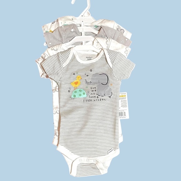 Gerber Other - Gerber Onesie 4-pack Unisex